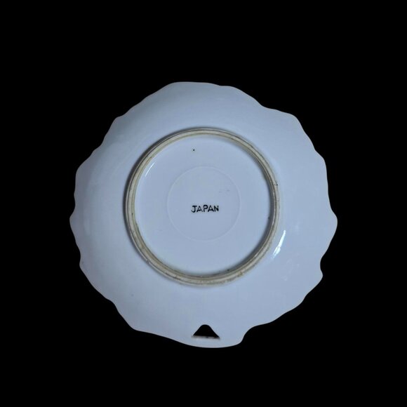 Vintage Leaf Shaped Trinket Dish Roses - Picture 5 of 5